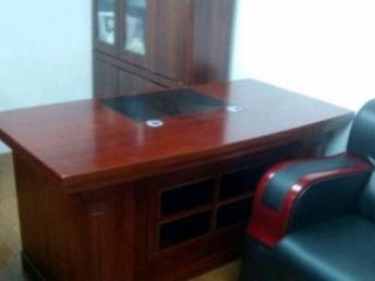 北京厂家直销 优质办公家具，工位桌低价热销中